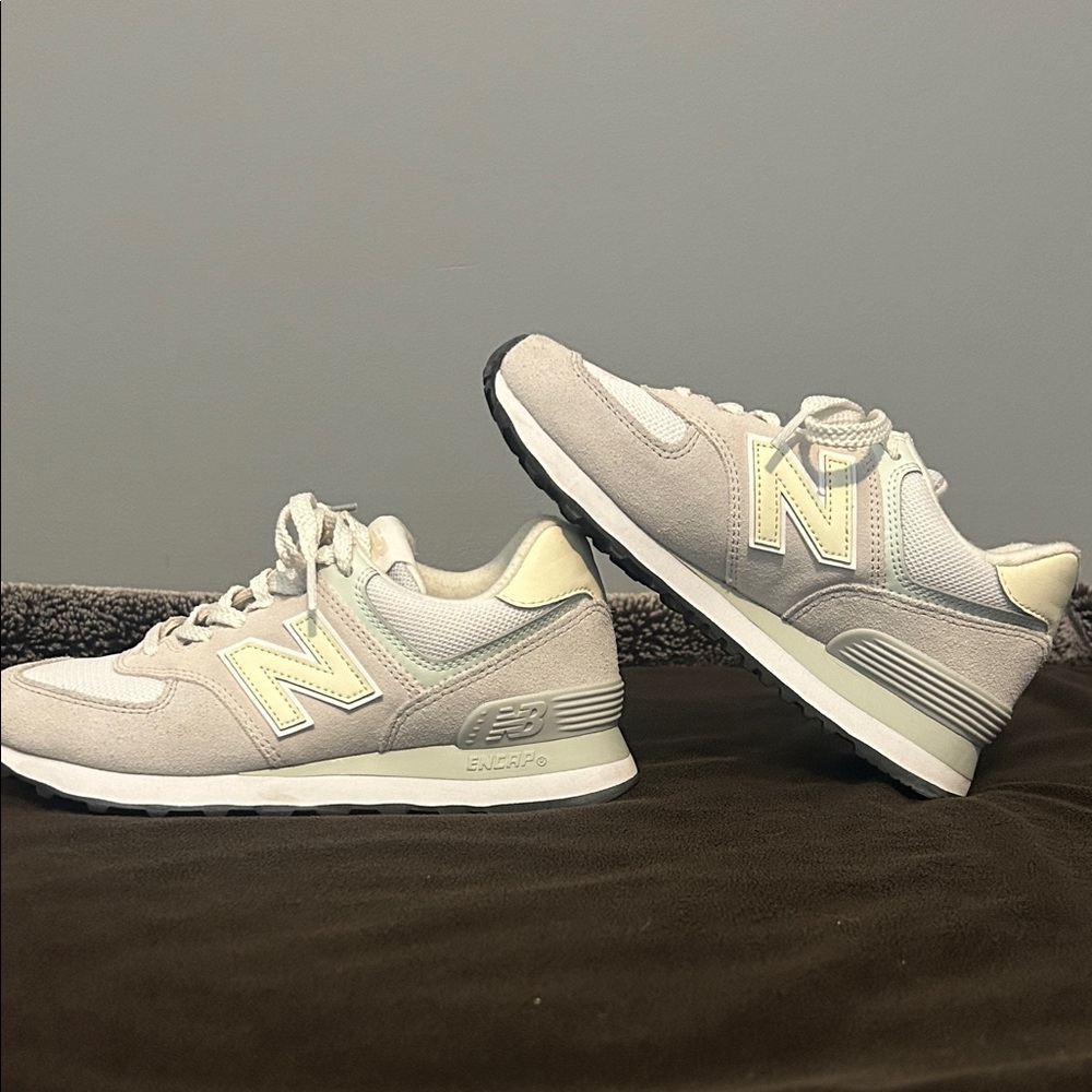 New Balance Women's Beige and Cream Sneakers